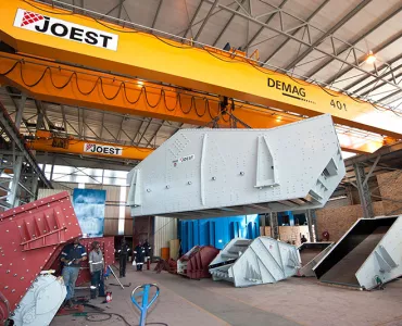 Joest 4.3m wide screen