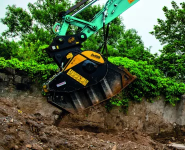 MB Crusher bucket