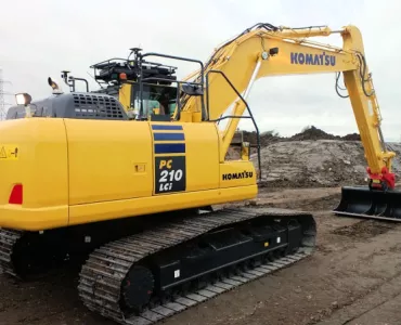 Komatsu PC210LCi-10 excavator