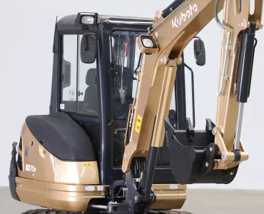 Kubota's 50,000th excavator