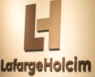 LafargeHolcim logo