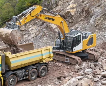 Liebherr R 945 G8 crawler excavator