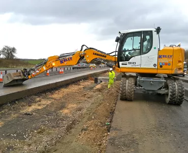 Liebherr A910 wheeled excavator