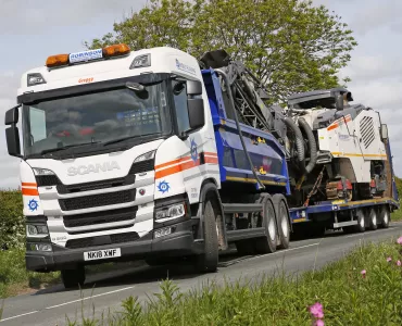 Scania fitted with Loadmaster Lite body