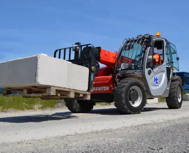 Manitou MT625 compact telehandler