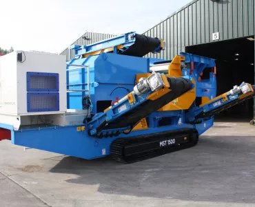 Mobile eddy current separator