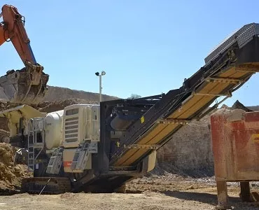 Lokotrack LT106 mobile crusher