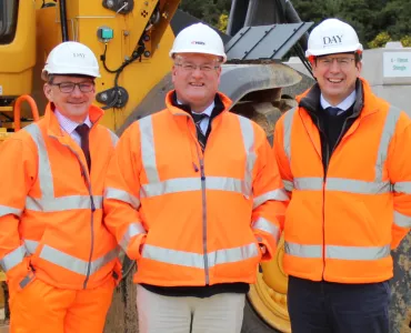 L-R: Michael Woodward, production director at Day Aggregates; Peter Andrew, group director at Hills Quarry Products; and Jonathan Day, merchant sales director at Day Aggregates