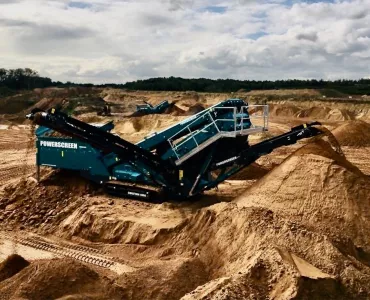 Powerscreen Chieftain 1400 screen