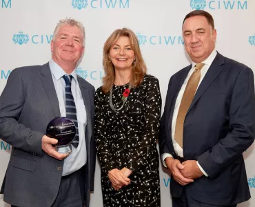 O'Donovan receive CIWM award