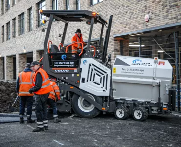 Volvo P2870D compact wheeled paver