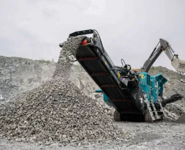 Premiertrak 400X mobile jaw crusher