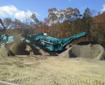 Powerscreen Warrior 1400X screen