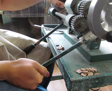 Ronez granite used for hand-crafted jewellery