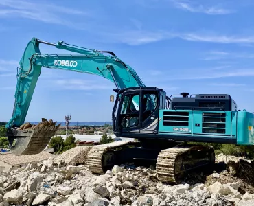 Kobelco SK500LC-11 crawler excavator