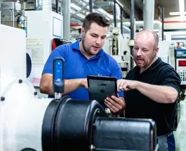 SKF's fee-based service initiative