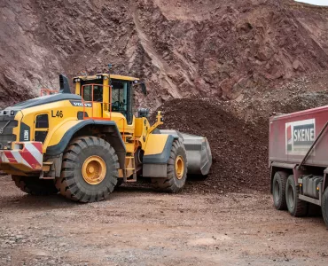 Volvo L220H loading shovel