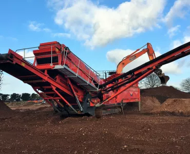 Terex Finlay 683 Supertrak screen