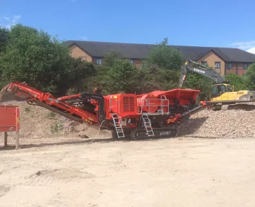 Terex Finlay J-1170 jaw crusher