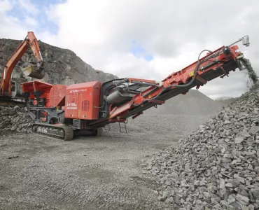 Terex Finlay J-1170 primary mobile jaw crusher