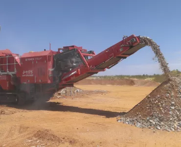 Terex Finlay and Bell Equipment sign deal