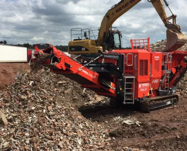 Terex Finlay J-960 mobile crusher