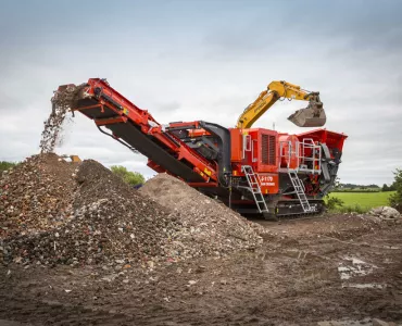 Terex Finlay J-1170 jaw crusher