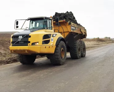 Volvo A40F hauler