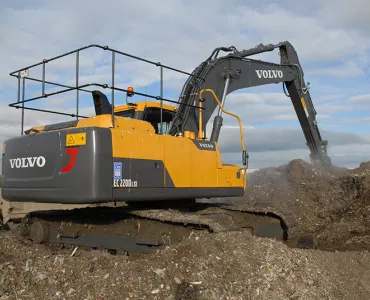 Volvo EC220D excavator