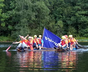 Volvo apprentice service engineers