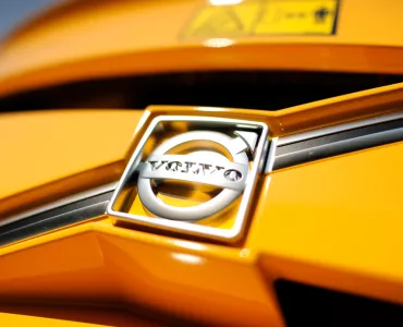 Volvo CE sales dip 2% in third quarter