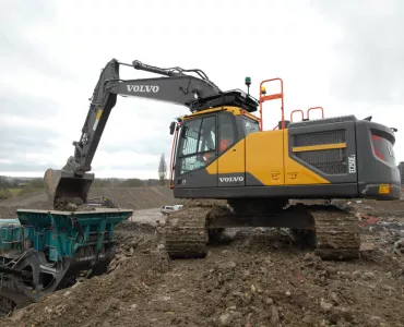 Volvo EC250E excavator