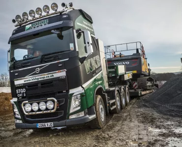 Volvo FH16-750 Tridem 8x4 truck