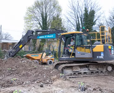 Volvo EC140D excavator