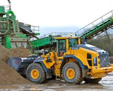 Volvo L150H loading shovel