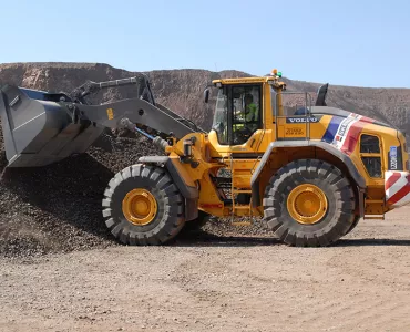 Volvo L220H wheel loader