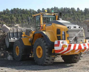 Volvo L250H wheel loader