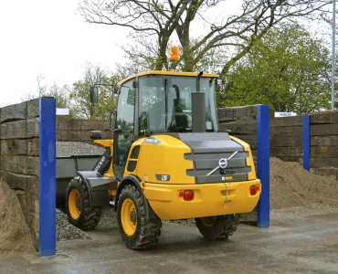 Volvo L25F compact wheel loader