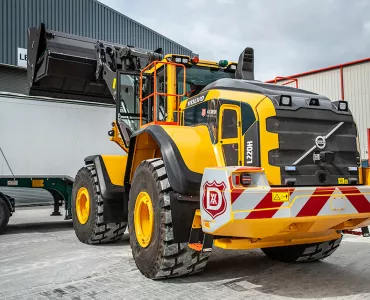 Volvo L220H wheel loader