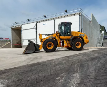 Case 721F wheel loader