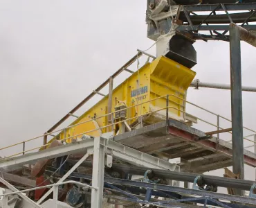 Crushing and screening plant