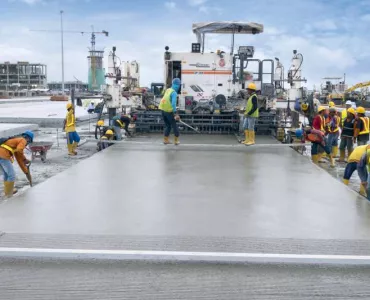 Wirtgen high-performance slipform paver