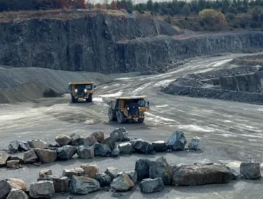 Autonomous Cat 777Gs at Luck Stone’s Bull Run Quarry