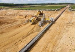 Part of the new field conveyor system at CEMEX’s Swinderby Quarry, near Lincoln