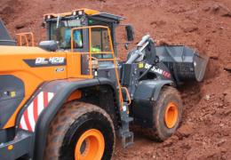 Doosan DL420CVT-7 wheel loader