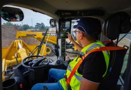 Komatsu SubMonitor for wheel loaders