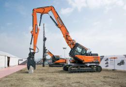 Doosan DX245DM-7 high-reach excavator  