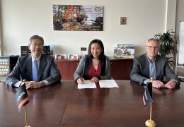 Signing of the partnership agreement between HCME and BNP Paribas Leasing Solutions 