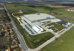 Sennebogen open new plant 