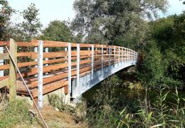 The new bridge at Thorpe Meadows